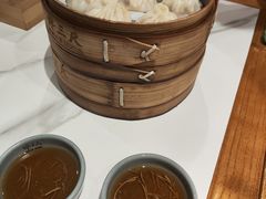 -馋三尺蟹粉小笼(人民广场店)