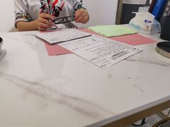 -肆兮眼镜·蔡司·徕卡战略合作店(大坪店)
