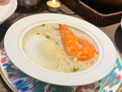 长寿面-海派悦庭·海胆烧麦·新融合菜(凯德广场店)