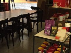 -星巴克臻选(盐城金鹰聚龙湖店)