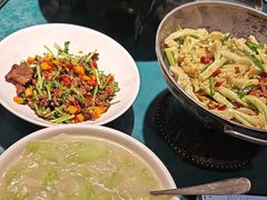 -呷湘厨·鱼汤捞饭·剁椒鱼头·辣椒炒肉(国家会展中心店)