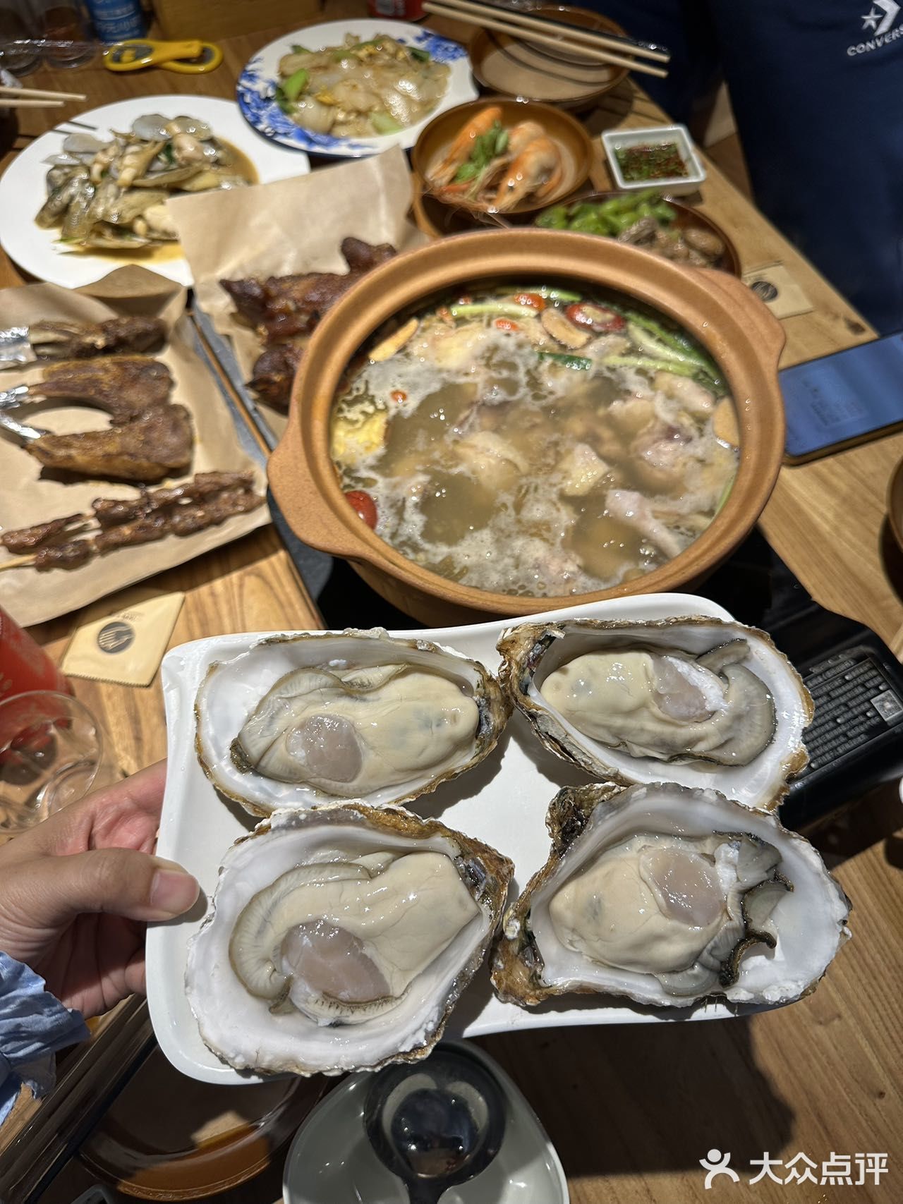 夜宵小酒馆走一个