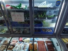 面包甜点陈列柜-陈记麻辣烫(浦口道店)