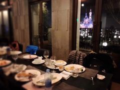 -WOLFGANG PUCK KITCHEN & BAR(迪士尼小镇店)