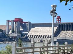 -丹水桥地锅鱼·翘嘴鲌·地方特色全鱼宴(丹江口大坝店)