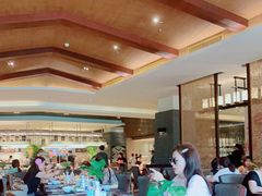 -三亚湾海居铂尔曼度假酒店