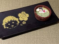 -海底捞火锅(金山百联店)
