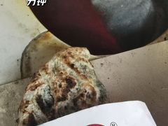 -邵建华师傅梅菜扣肉饼(麓山总店)
