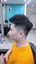 -水灵珑美容造型中心