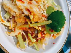 柠檬酸辣无骨凤爪-帕蓝·暹罗料理(曲阳店)