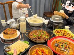 -鱼头泡饭·湖北菜·非物质文化遗产(岳家嘴总店)