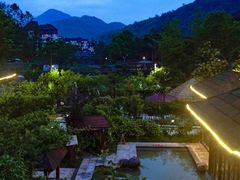 -中铁花水湾温泉酒店(大邑店)