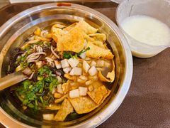 -柳州肥姨妈大骨螺蛳粉(万达中心店)