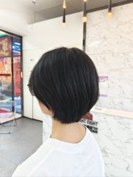 -88潮牌造型烫发·染发