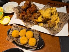 -BHC炸鸡(明洞总店)