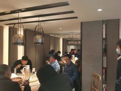 等位区-花园茶楼(兴城西路店)