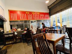 大堂-天回镇何氏豆腐(总店)