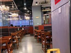大堂-六合里雄记汕头牛肉火锅(东门店)
