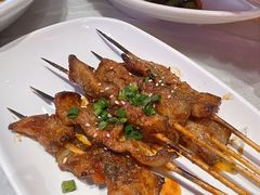 -肥肥虾庄·金牌油焖大虾(首义路店)