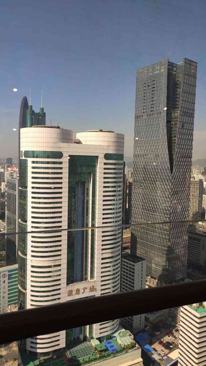 国贸旋转餐厅(国贸广场店)-"在深圳吃的第一顿饭,风景很不错,味道可圈