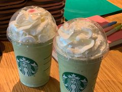 -星巴克(深圳梅林虹湾店)
