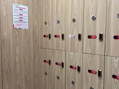 -英派斯健身游泳馆