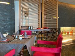 -粤尚腾香居中餐厅(首都机场希尔顿店)