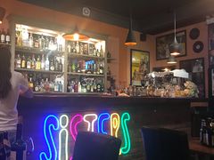 -SISTERS BAR RESTAURANT川意酒馆(嘉善老市H楼店)