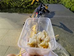 -真真鲜馄饨店(启蒙路店)