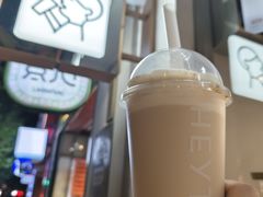 -喜茶(上海淮海中路渔阳里店)