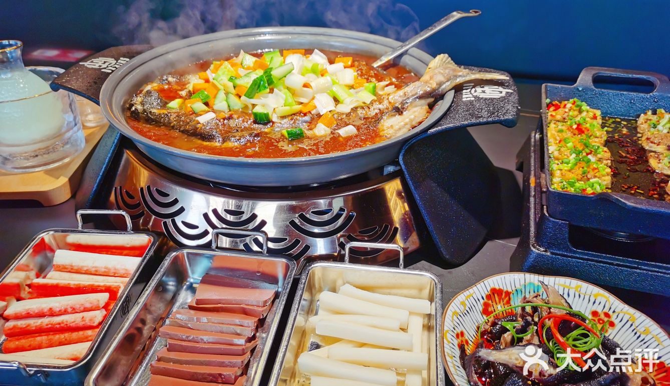 亲子探店｜烤鱼天花板师烤豆花烤鱼