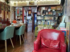 大堂-武汉境自在書店