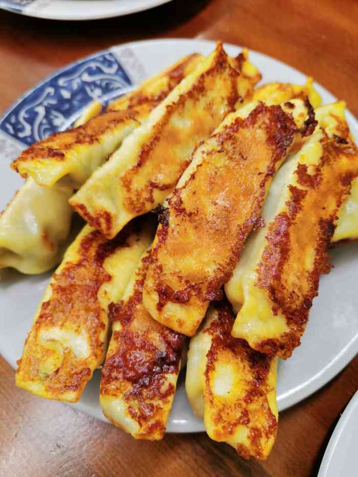 劈柴院锅贴(伊春路店)-"开了一阵子了,去过几次也打包过.我最喜.