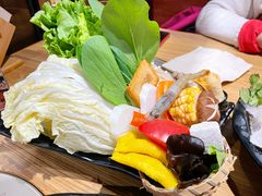 -呷哺呷哺(静安大融城店)