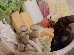 -湊湊火锅·茶憩(东城万达店)