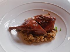 乳鸽糯米饭-三号黄浦会Canton Table