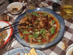 炒鸡爪-六福烧烤酒馆(秦隆步行街店)