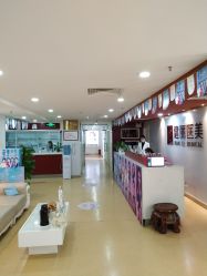 -南京健丽·去眼袋医疗美容机构