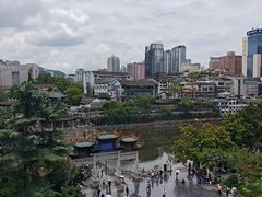 -包整·丝娃娃(甲秀楼景观店)