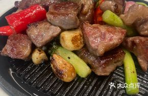 Spicy麻 Sichuan Beef with Mustard Greens