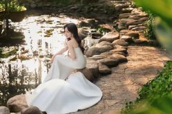 -雪中彩影婚纱摄影·微光艺术中心