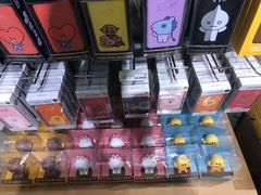 -line friends(明洞旗舰店)