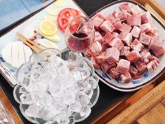 苏尼特羔羊肉-毛辣果·贵州红酸汤牛肉火锅(西单店)