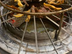 -炭虎子水浒烤肉(梦时代店)