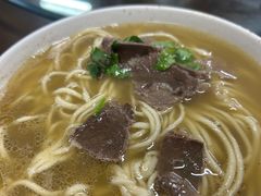 -十二忠手拉面(中华路店)