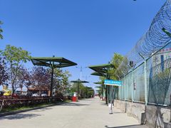 -霍尔果斯国门景区