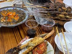 -老广烧烤(骆驼山康馨园店)