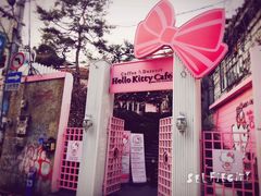 -Hello Kitty Cafe(弘大店)