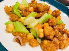 -沪华海鲜大酒楼(南汇店)