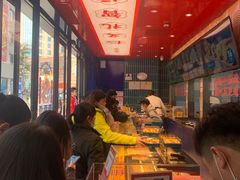 等位区-東更道点心行(利客来店)